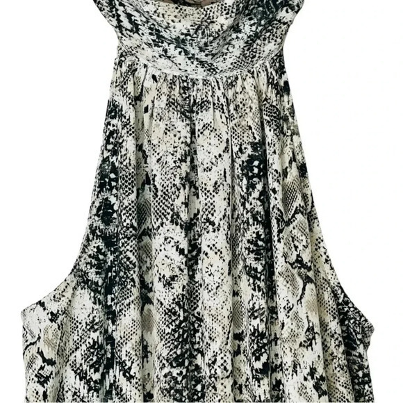 Do+Be Mock Neck Snakeskin Sleeveless‎ Drop Waist Dress Women Size Small - Picture 6 of 12